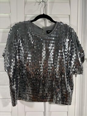 NWT fab'rik Silver Sequin Shimmer Holiday Party Disco Celebration Crop Top (M)